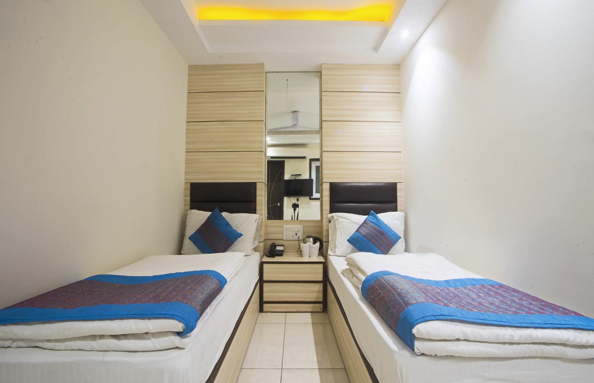 Hotel Fabexpress Le Continental Paharganj Nueva Delhi Exterior foto