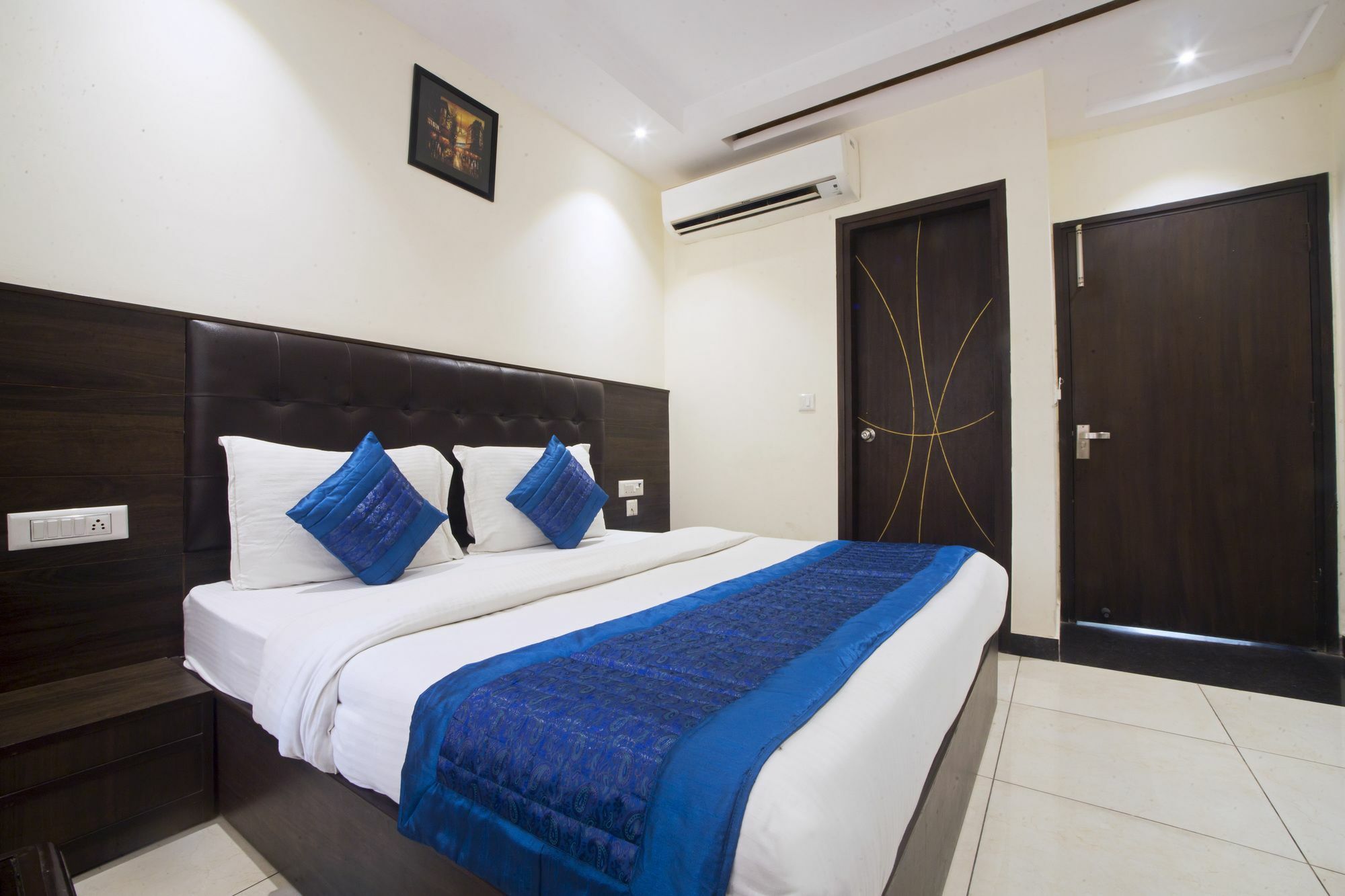 Hotel Fabexpress Le Continental Paharganj Nueva Delhi Exterior foto